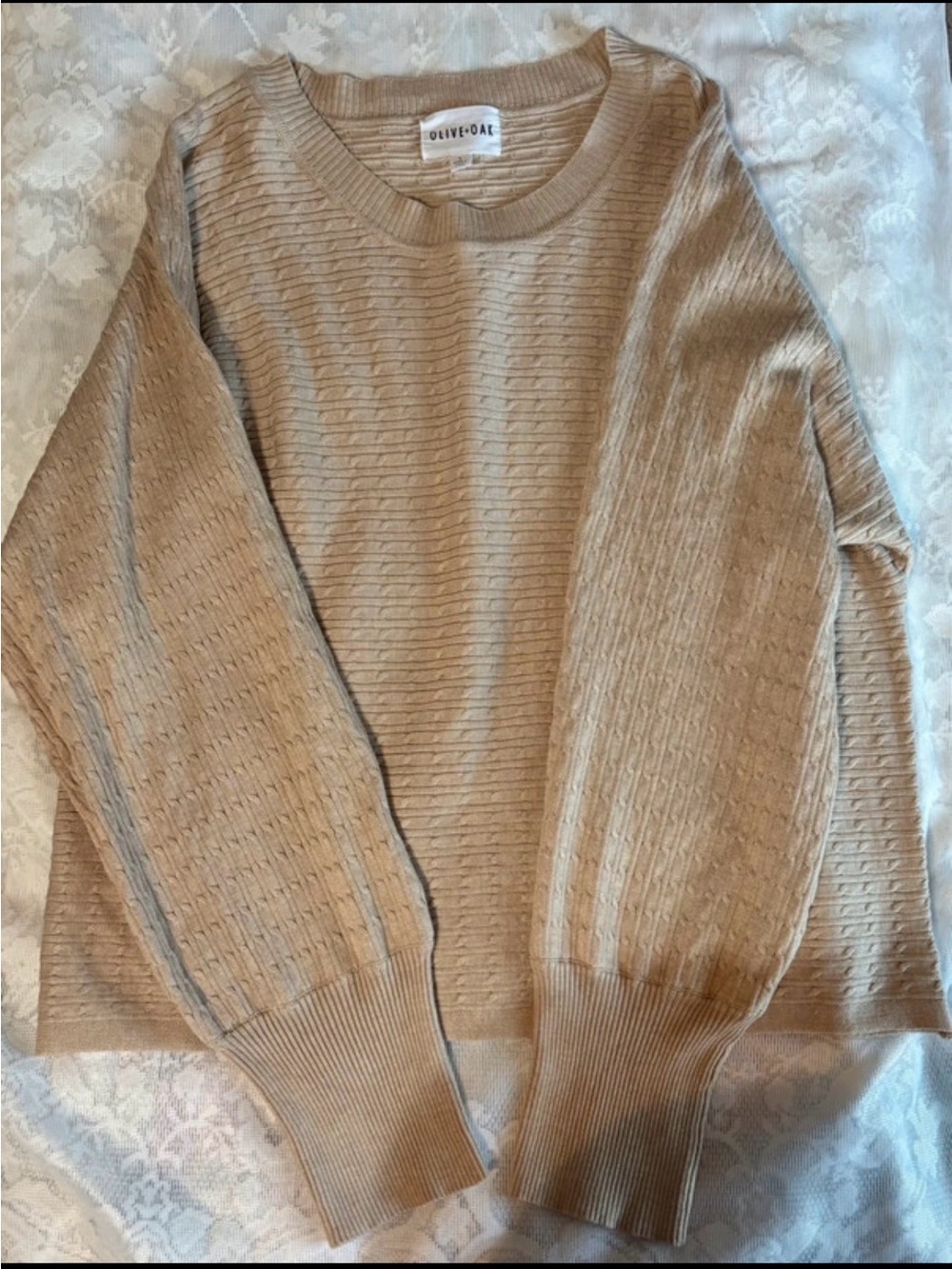 Olive & Oak Ribbed Crewneck Sweater in Beige-Tan